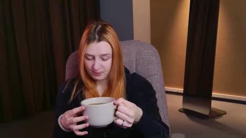 aishiro online show from February 2026 02:09:02 PM