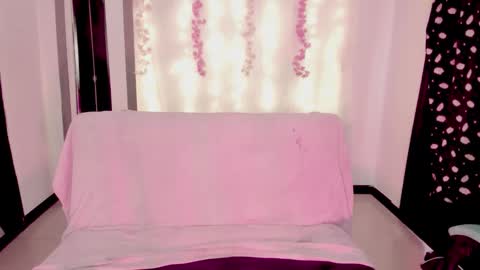  Mar  online show from March 2026 04:35:01 PM