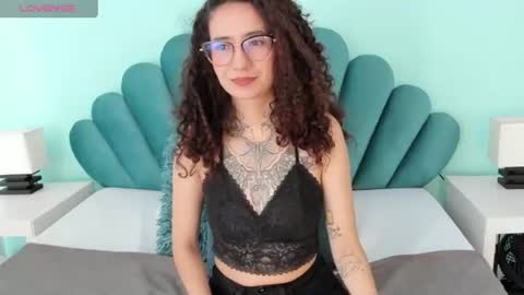 Snapshot of aitana026 chatting on July 2026 03:51:01 PM aitana026 online show from July 2026 03:51:01 PM