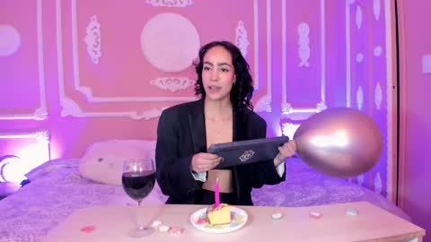 Aitana online show from October 2025 12:16:01 PM