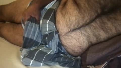 Snapshot of ajeeb_najeeb chatting on December 2024 03:31:02 AM BigHairyGuy online show from December 2024 03:31:02 AM