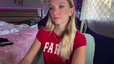 Snapshot of ajmiller25 chatting on May 2026 11:01:01 PM AJ online show from May 2026 11:01:01 PM