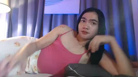 Snapshot of akamamiki25 chatting on May 2026 07:36:02 AM akamamiki25 online show from May 2026 07:36:02 AM