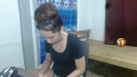 Snapshot of akari_yui chatting on February 2026 07:51:02 AM REA online show from February 2026 07:51:02 AM