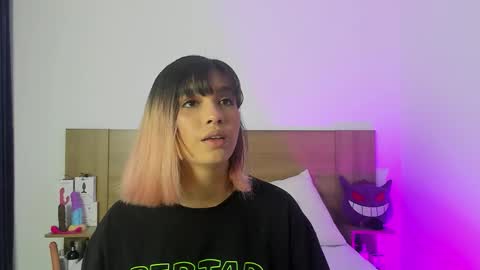 Akartsumi online show from September 2025 11:15:01 PM