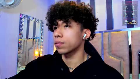 akazaboy online show from March 2026 05:02:02 AM