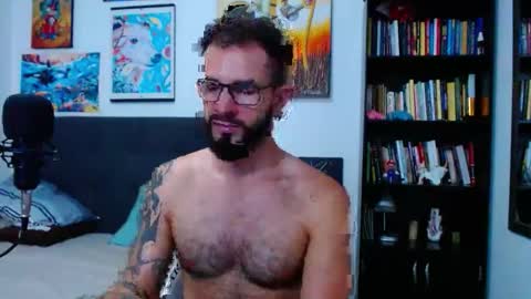 akiles online show from November 2025 12:54:02 AM