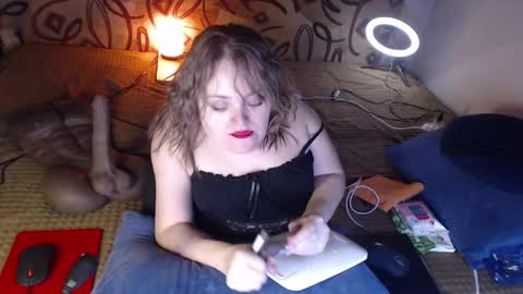 Snapshot of akindmodel chatting on January 2025 12:07:01 PM Natalie online show from January 2025 12:07:01 PM