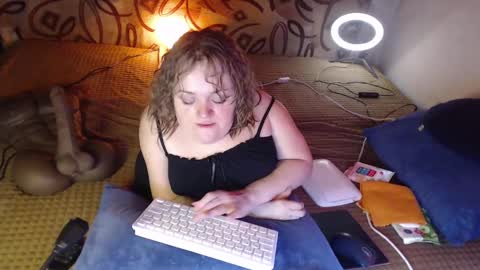 Snapshot of akindmodel chatting on January 2025 04:54:01 AM Natalie online show from January 2025 04:54:01 AM