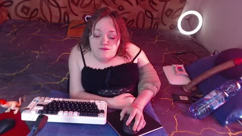 Snapshot of akindmodel chatting on February 2025 07:45:01 AM Natalie online show from February 2025 07:45:01 AM