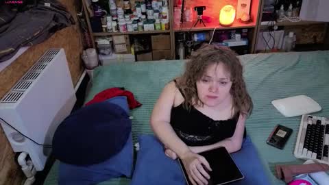 Natalie online show from November 2025 07:19:02 AM