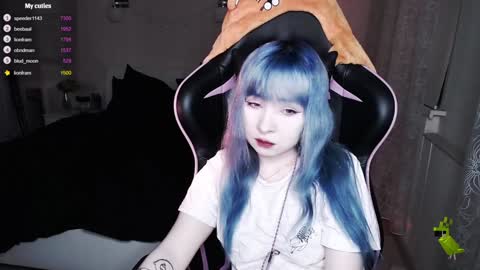 akirahartyx online show from January 2025 03:07:01 PM