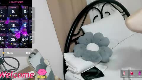 Snapshot of akishaa chatting on October 2025 01:47:02 PM akishaa online show from October 2025 01:47:02 PM