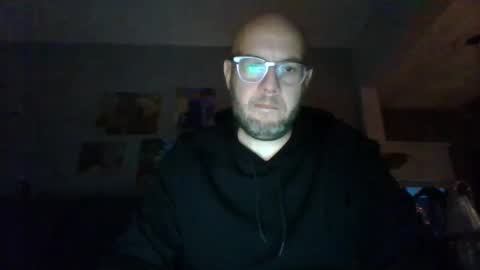 akpchi1984 online show from December 2024 12:49:02 PM