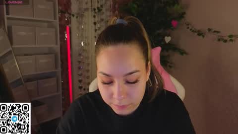 Snapshot of al1ice_moures chatting on February 2026 01:24:02 AM Al1ice online show from February 2026 01:24:02 AM