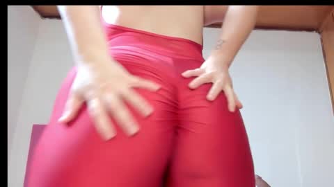 Snapshot of alahia66 chatting on December 2025 01:07:01 PM alahia66 online show from December 2025 01:07:01 PM