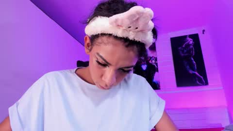 Alahia Rodriguez online show from November 2025 10:12:01 PM