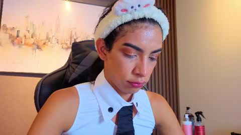 Alahia Rodriguez online show from July 2026 01:26:01 PM