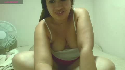 Snapshot of alahia_fox chatting on December 2024 01:56:01 AM alahia online show from December 2024 01:56:01 AM