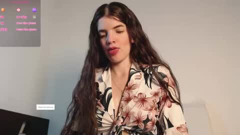 Snapshot of alahia_sky chatting on October 2025 09:55:02 AM online show from October 2025 09:55:02 AM