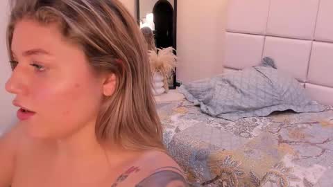 Alaia online show from February 2026 11:23:01 PM