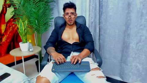 Alan greek online show from May 2026 05:09:02 PM