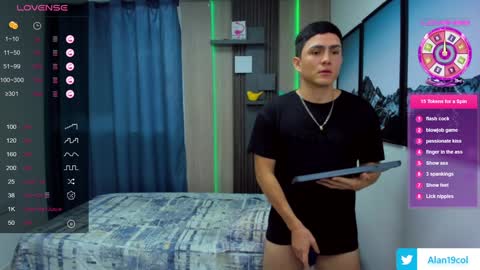 Snapshot of alan_nd_kevin chatting on January 2025 11:35:01 AM Alan Kevin can we reach 100 thumbs up please guys online show from January 2025 11:35:01 AM