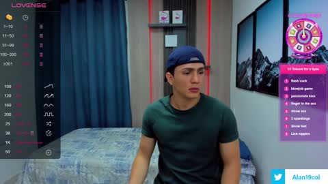 Snapshot of alan_nd_kevin chatting on January 2025 11:33:02 AM Alan Kevin can we reach 100 thumbs up please guys online show from January 2025 11:33:02 AM