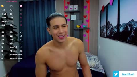 Snapshot of alan_nd_kevin chatting on February 2025 11:33:01 AM Alan Kevin can we reach 100 thumbs up please guys online show from February 2025 11:33:01 AM