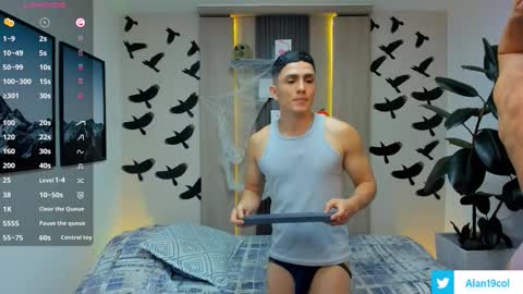 Snapshot of alan_nd_kevin chatting on October 2025 07:15:01 PM Alan Kevin can we reach 100 thumbs up please guys online show from October 2025 07:15:01 PM