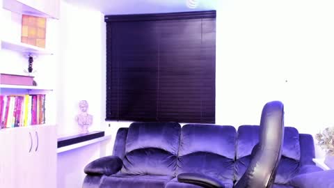 Snapshot of alan_vidal chatting on December 2024 12:18:01 AM Alan Vidal online show from December 2024 12:18:01 AM