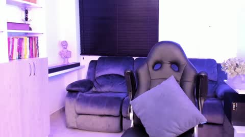 Snapshot of alan_vidal chatting on December 2024 11:19:01 PM Alan Vidal online show from December 2024 11:19:01 PM