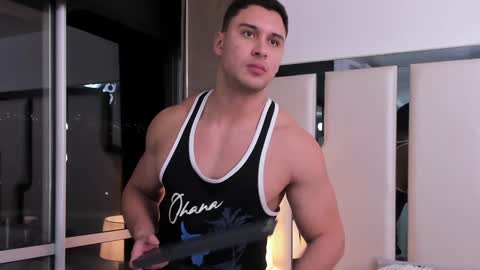 Snapshot of alan_vidal chatting on January 2025 05:23:02 AM Alan Vidal online show from January 2025 05:23:02 AM