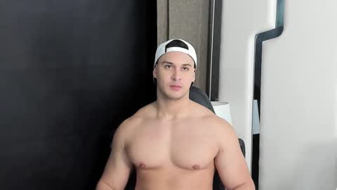 Snapshot of alan_vidal chatting on March 2025 10:43:01 PM Alan Vidal online show from March 2025 10:43:01 PM