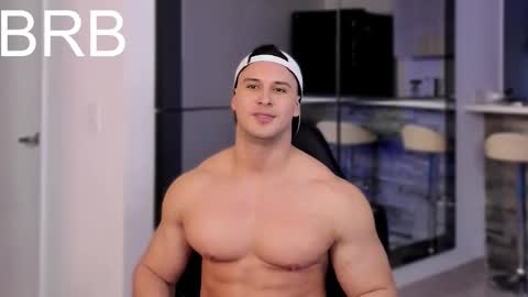 Snapshot of alan_vidal chatting on September 2025 02:45:01 AM Alan Vidal online show from September 2025 02:45:01 AM