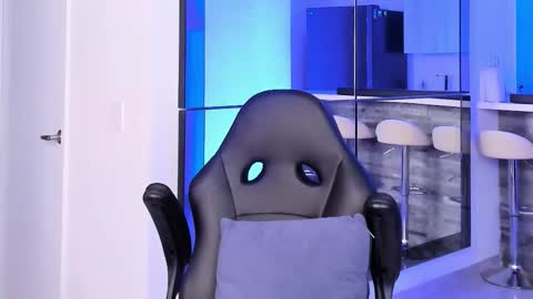 Snapshot of alan_vidal chatting on September 2025 02:45:01 AM Alan Vidal online show from September 2025 02:45:01 AM