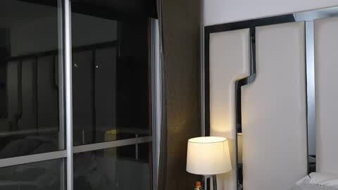 Snapshot of alan_vidal chatting on November 2025 05:40:01 AM Alan Vidal online show from November 2025 05:40:01 AM