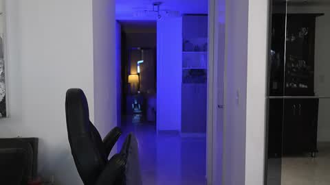 Snapshot of alan_vidal chatting on November 2025 02:32:02 AM Alan Vidal online show from November 2025 02:32:02 AM