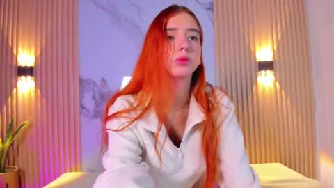 A L A N A  online show from October 2025 11:25:01 AM