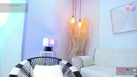 Snapshot of alana__rossetti chatting on January 2026 12:07:02 PM Alana online show from January 2026 12:07:02 PM