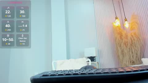 Snapshot of alana__rossetti chatting on January 2026 12:21:02 PM Alana online show from January 2026 12:21:02 PM