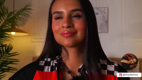 Snapshot of alana_haze chatting on October 2025 04:02:02 AM Alana online show from October 2025 04:02:02 AM