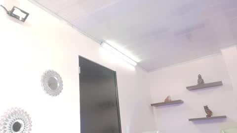 Snapshot of alana_madison chatting on November 2025 11:45:01 AM Maeve online show from November 2025 11:45:01 AM