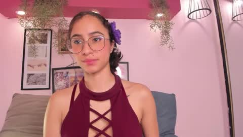 Snapshot of alana_martinez_ chatting on November 2025 01:22:01 PM Alana online show from November 2025 01:22:01 PM