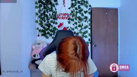 Snapshot of alana_pherson chatting on January 2025 06:19:02 AM alana_pherson online show from January 2025 06:19:02 AM