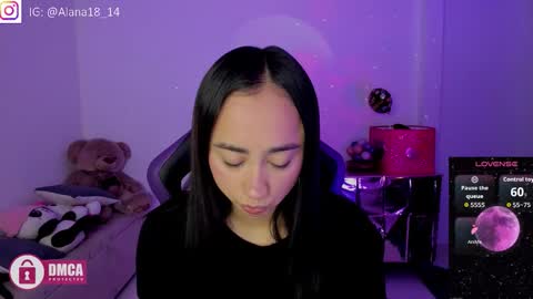 Snapshot of alana_pherson chatting on September 2025 04:12:01 AM alana_pherson online show from September 2025 04:12:01 AM