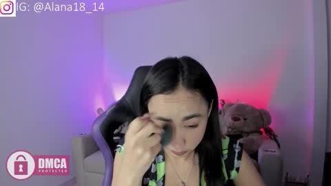 Snapshot of alana_pherson chatting on November 2025 06:18:02 AM alana_pherson online show from November 2025 06:18:02 AM