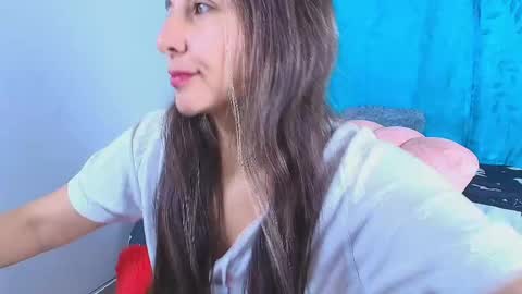 Snapshot of alana_pink95 chatting on May 2026 12:54:02 PM alana_pink95 online show from May 2026 12:54:02 PM