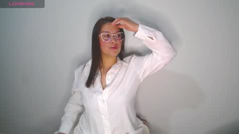 Snapshot of alana_steel_1 chatting on July 2026 01:58:01 PM Alana online show from July 2026 01:58:01 PM