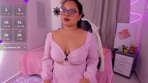 Snapshot of alanaa_gomezz chatting on November 2025 05:12:01 PM Alana Gmez online show from November 2025 05:12:01 PM